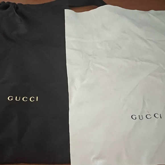 Authentic Gucci Sunglasses. - Picture 3 of 3